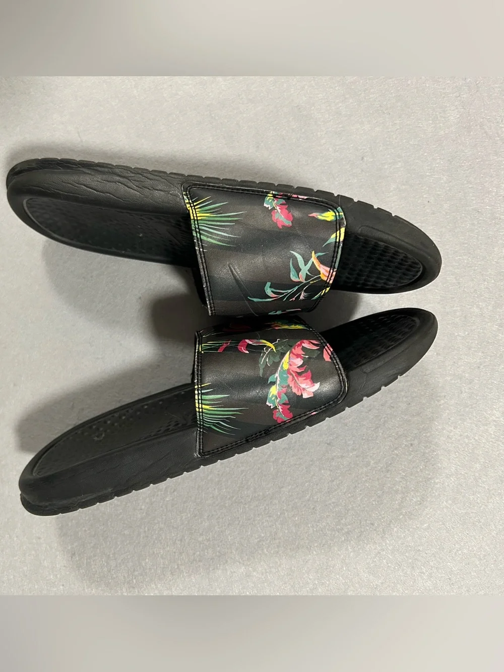 Nike Benassi JDI Print Slide Black Tropical Floral Sandals Mens Size 7